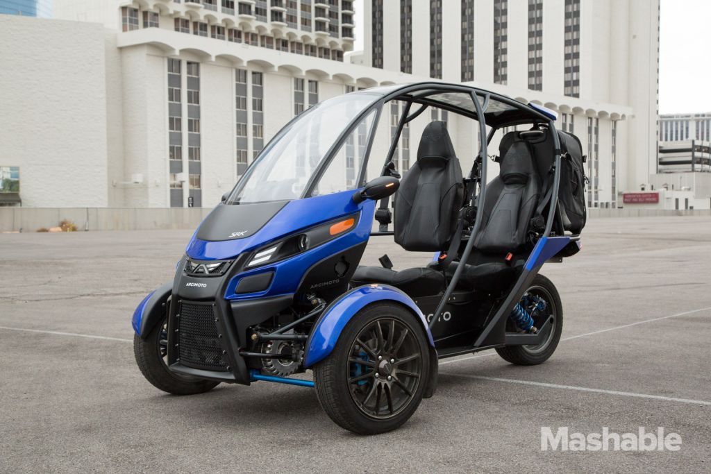 I took Arcimoto's all-electric 3-wheeled motorcycle for a spin at CES ...